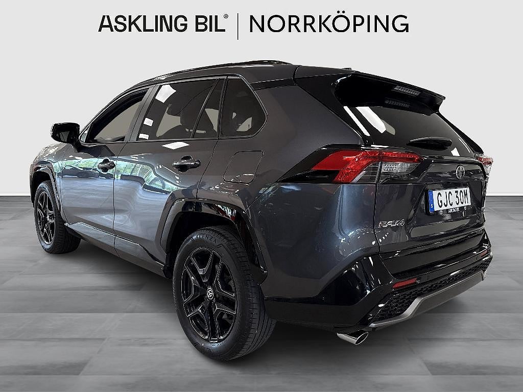 Toyota RAV4 2024 - miniatyr 2