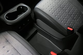 SUV Hyundai IONIQ 30 av 38