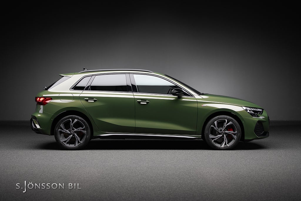 Audi A3 Sportback 45 TFSI e / S-Line / 272 hk