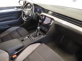 Kombi Volkswagen Passat 9 av 24