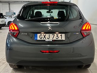 Peugeot 208 5-dörrar 1.2 VTi 82hk 360kr skatt Fullservad SoV