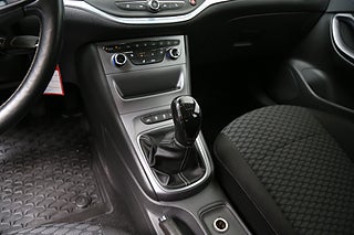 Halvkombi Opel Astra 15 av 24