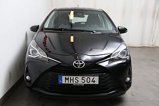 Halvkombi Toyota Yaris 6 av 23