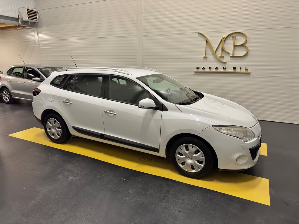 Renault Mégane Grandtour 1.5 dCi AUX S-V Hjul Ny Besiktigad