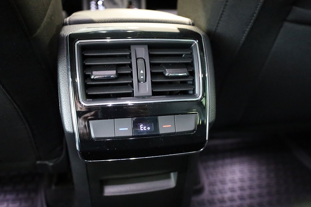 Skoda Superb iV Kombi 1,4 Plug-in Hybrid Style Navi Drag 2022