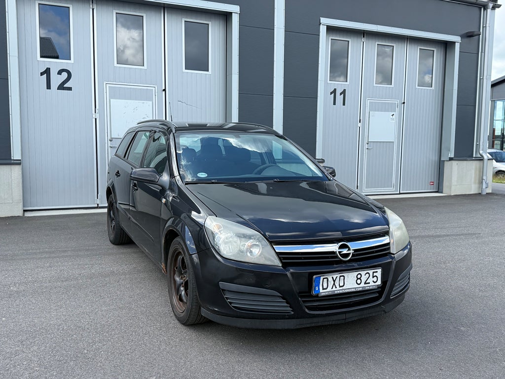 Opel Astra Caravan 1.6 Twinport Års skatt 1460kr Ny besiktigad 