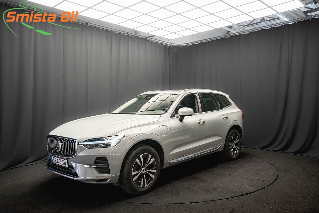 Volvo XC60 Recharge T6 AWD LÄDER DRAG PANO KAMERA BLIS 100%SoH