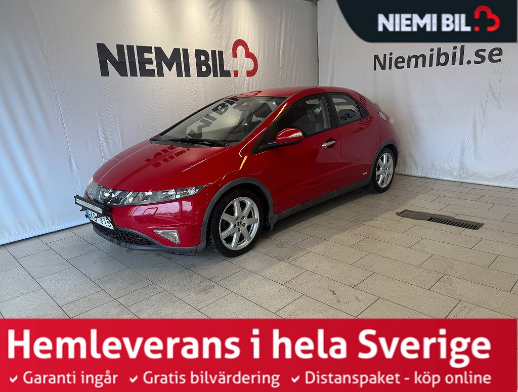 Honda Civic 2.2 Diesel 141hk LED-ramp/Motorvärmare/S&V-däck