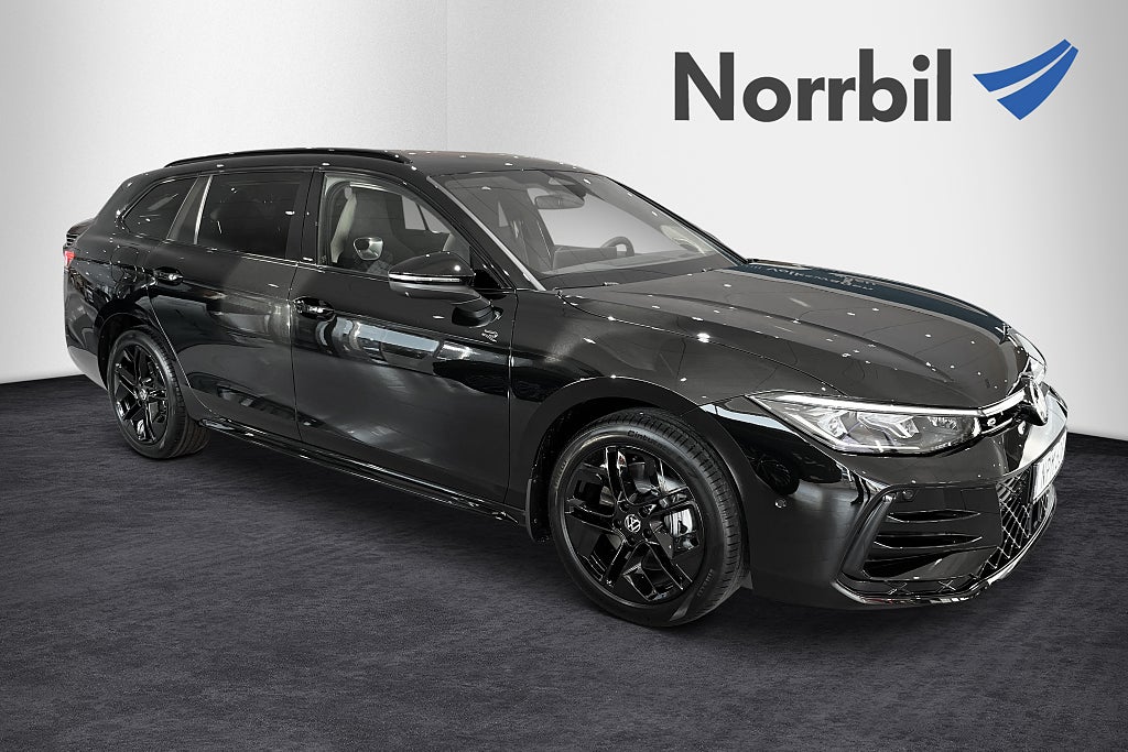 Volkswagen Passat R-Line laddhybrid lagerbil från 5995kr/mån