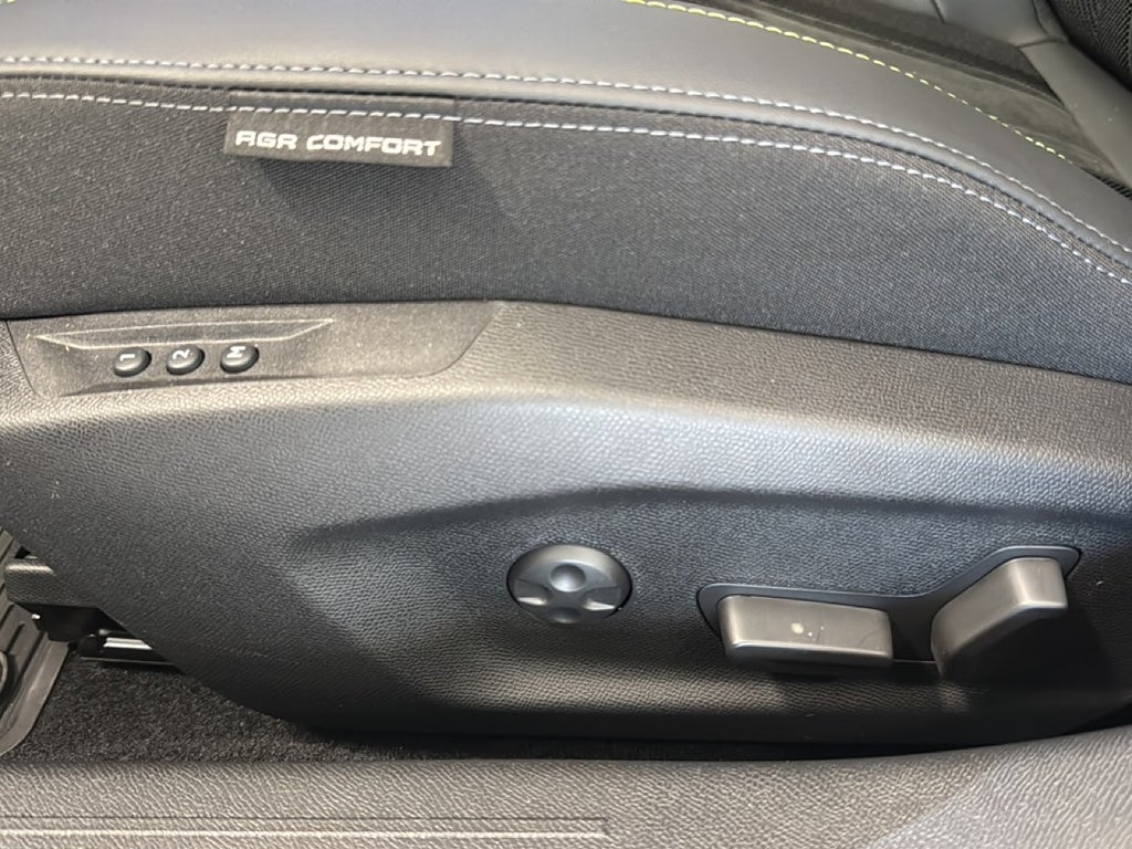 Peugeot 408 GT Hybrid 145HK 1.2 e-DSC 360 kamera – bild 18