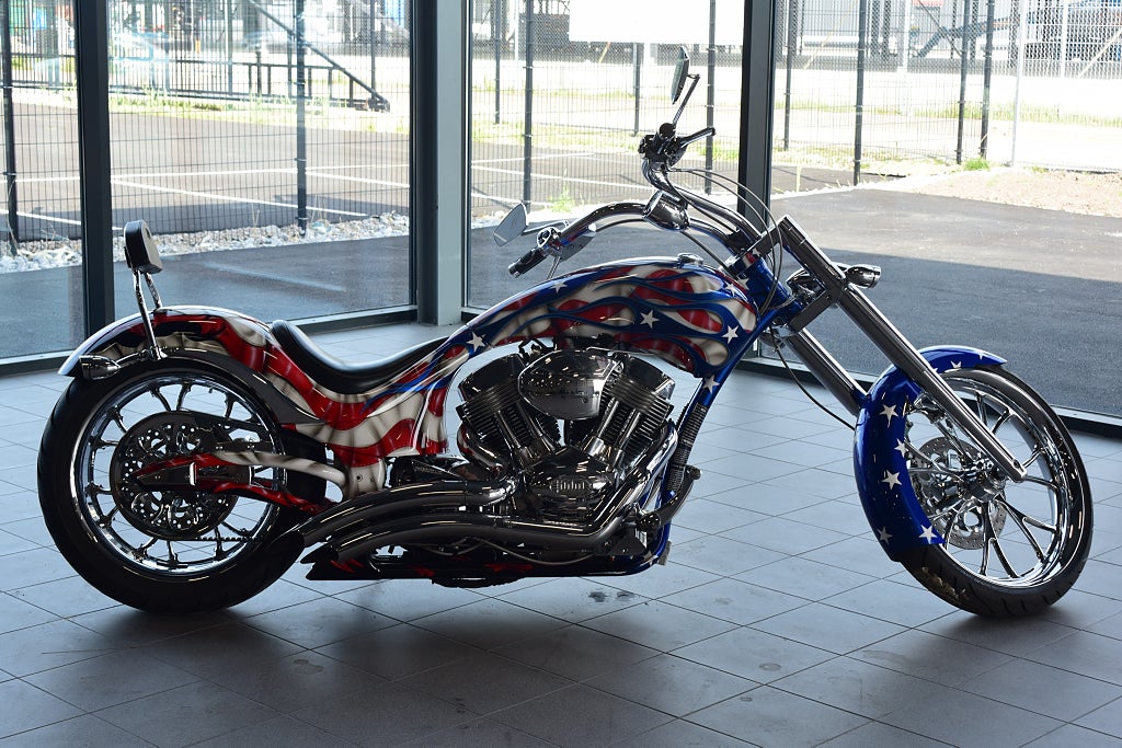 Big Dog Wolf S&S 1980cc No. 25000 / OBS UNIK (KDE730)