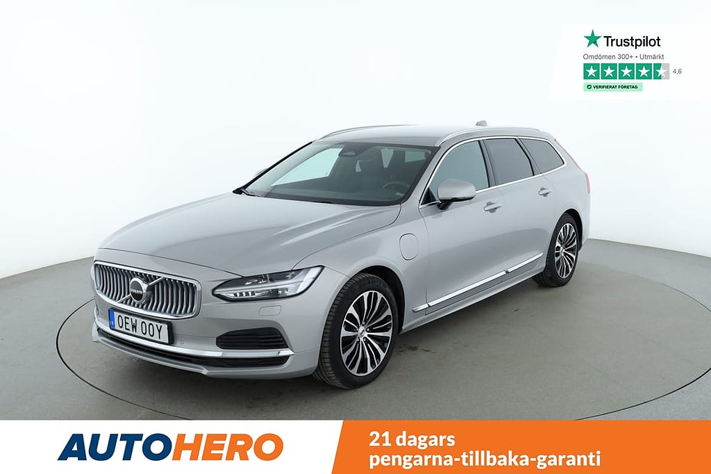 Volvo V90 T6 Recharge Core AWD / VOC, CarPlay, BLIS, Dragk...