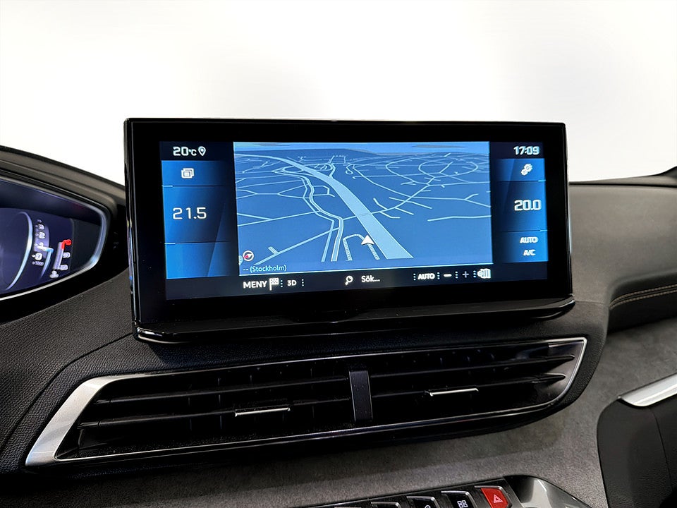Bild på Peugeot 3008 GT 1.2 PT 130hk B-KAMERA CARPLAY
