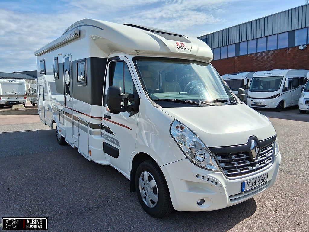 Adria Matrix Supreme M 687 SL / ALDE / Taksäng