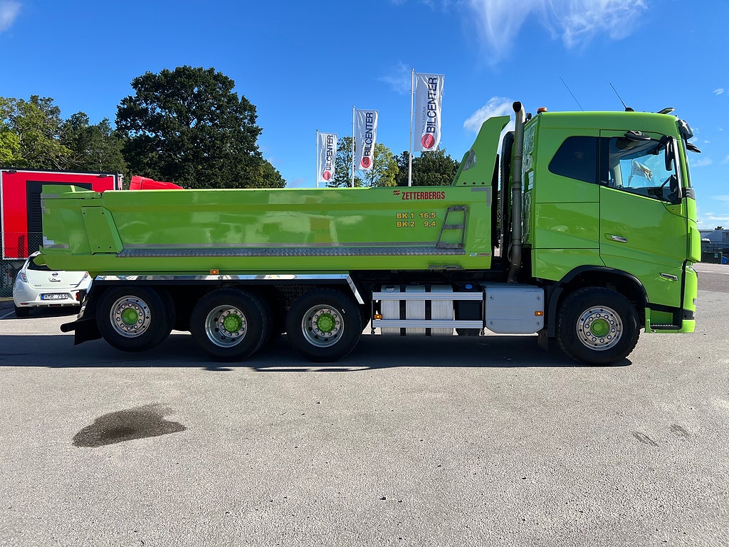 Volvo FH16 550 8x4*4 Tridem Tippbil I-See, Fullutrustad
