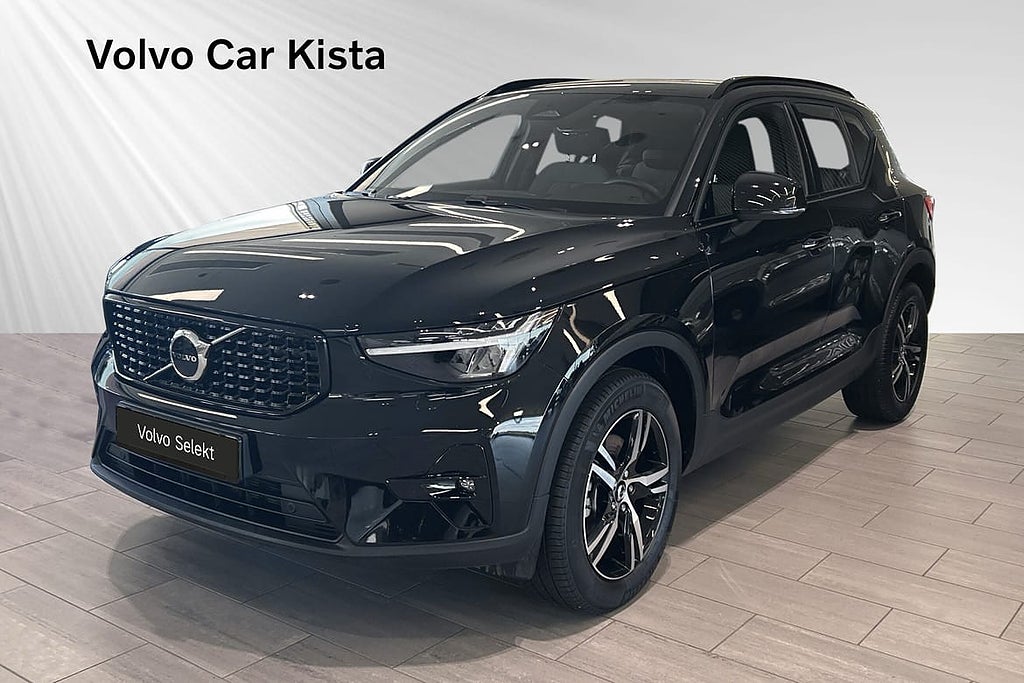 Volvo XC40 B4 FWD Bensin Plus Dark B-Kam Blis Carplay