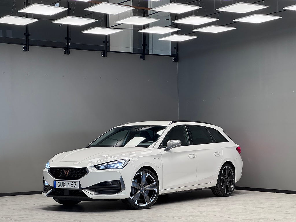 Cupra Leon Sportstourer e-Hybrid / Dragkrok /