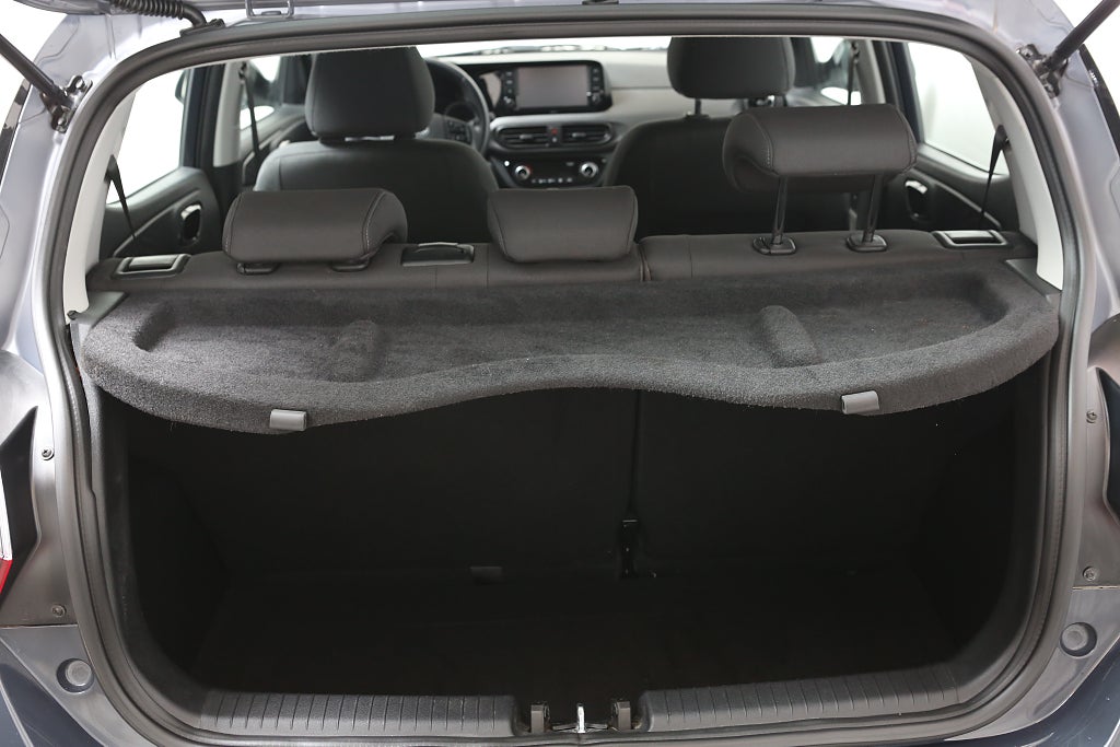 Hyundai i10 1,0 blue 67hk Advanced P-sensor Kamera CarPlay 2022