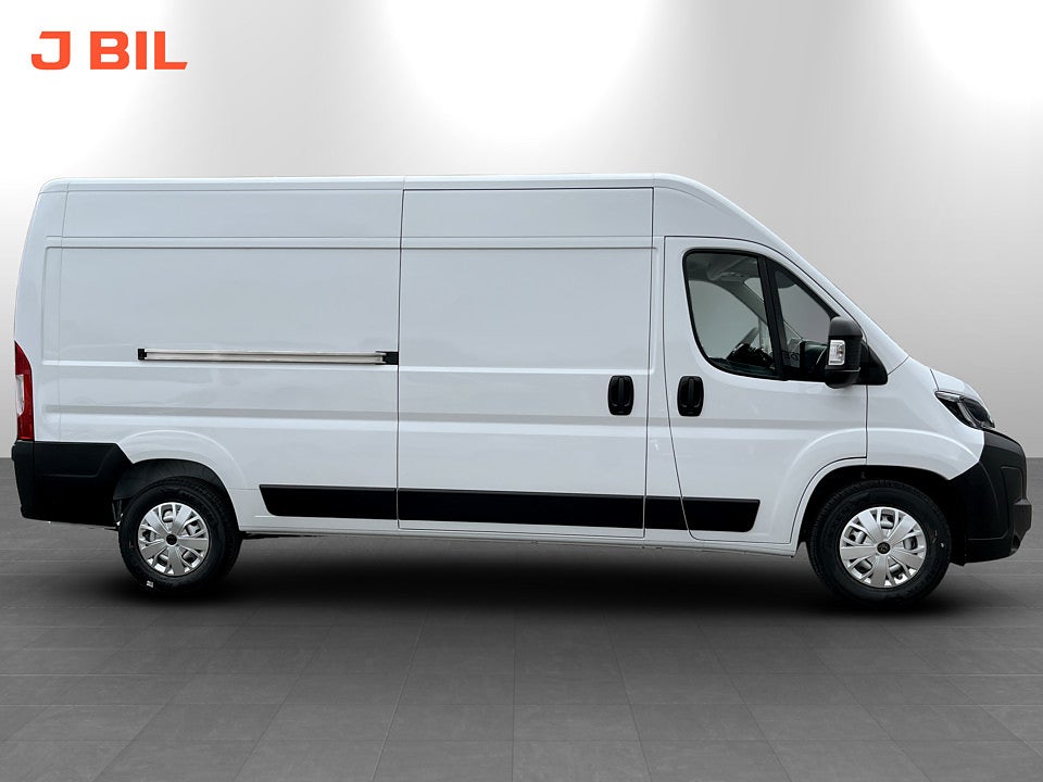 Bild på Peugeot Boxer BlueHDi 140hk Aut L3H2 - OMGÅENDE LEVERANS!