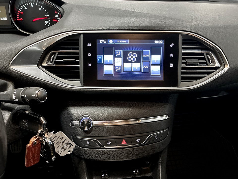 Bild på Peugeot 308 308 5D Active 1.6 e-HDi 115hk