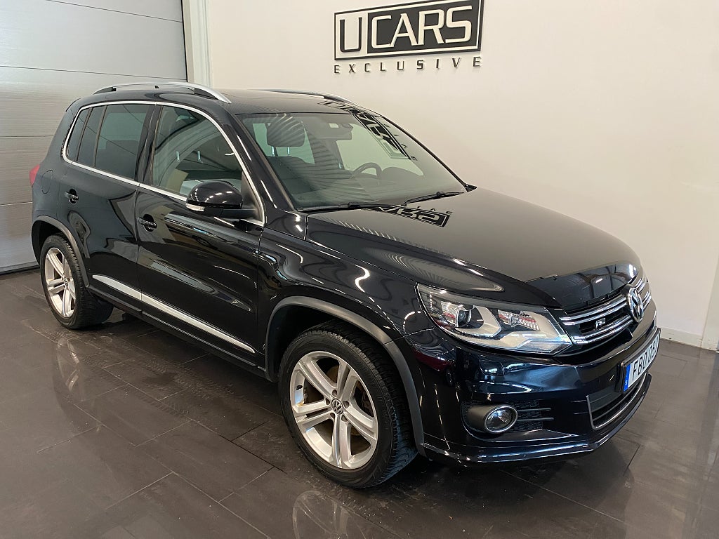 Volkswagen Tiguan 1.4 TSI 4-Motion  R-Line / Panorama / Läder / Backkamer