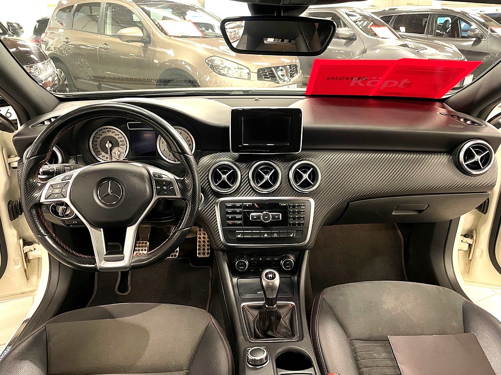 Mercedes-Benz A 180 AMG Line 122Hk