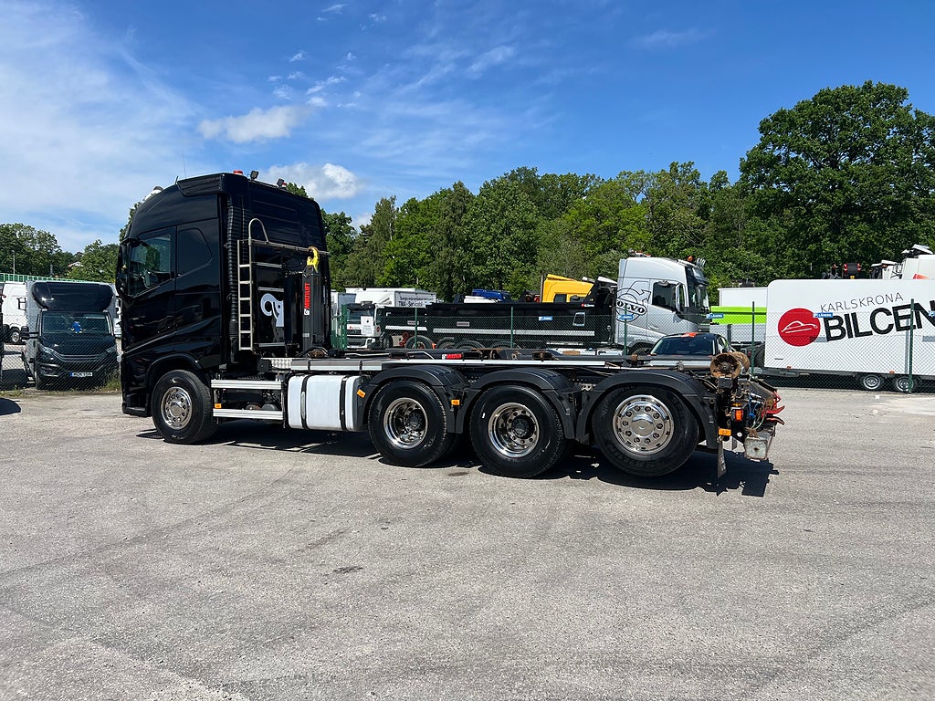 Volvo FH13 500 8x4*4 Tridem Lastväxlare Fullt Plogutrustad