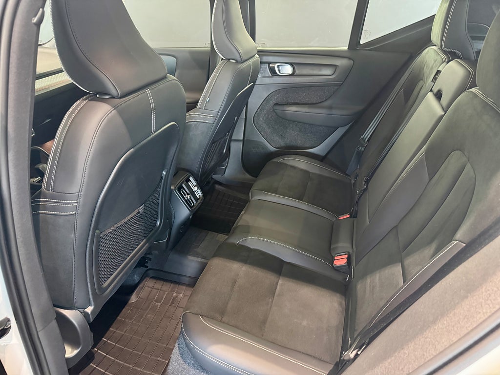Volvo XC40 B3 DCT Ultimate Dark FWD - bild 6