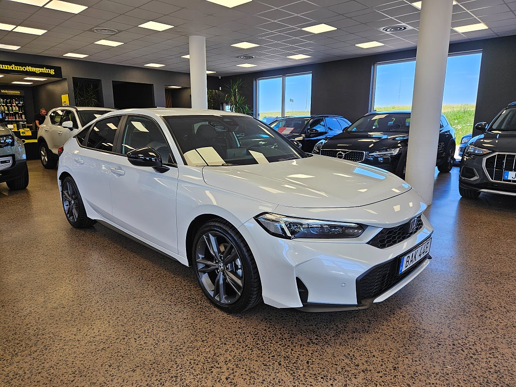 Honda Civic e:HEV Sport I Kamera Navi CarPlay I 8år Garanti