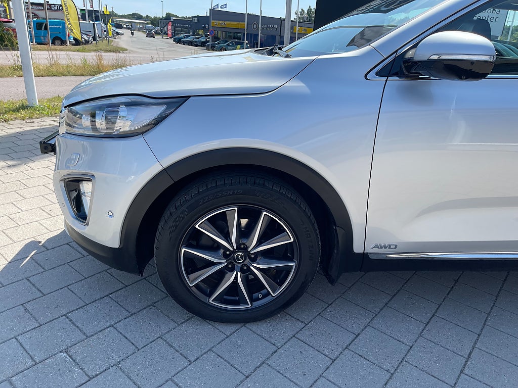 Kia Sorento 200 hk AWD EXECUTIVE 7-sits, pano, Infinity 360 kamera
