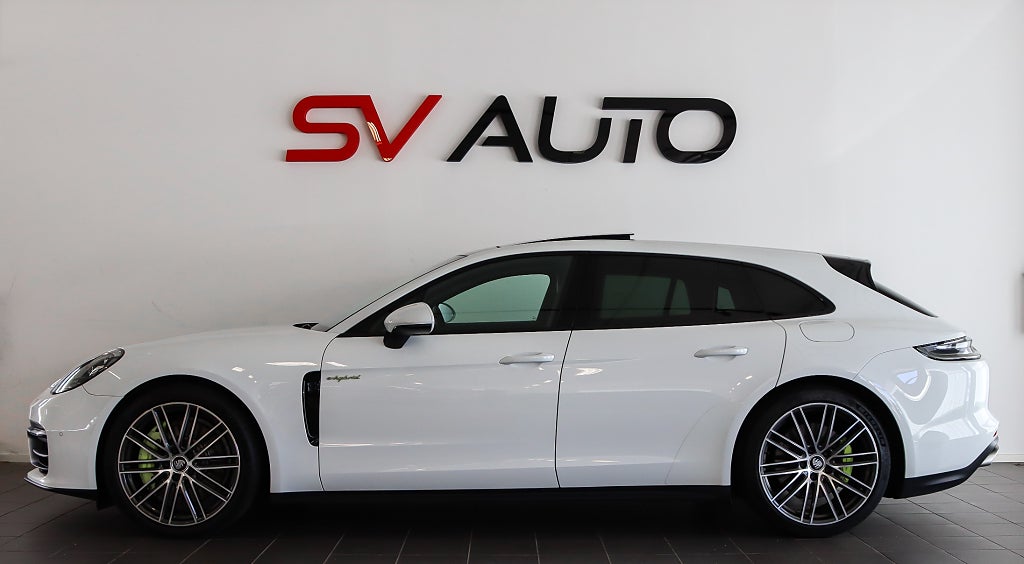 Porsche Panamera 4 E-Hybrid Sport Turismo Facelift PASM Pano Bose