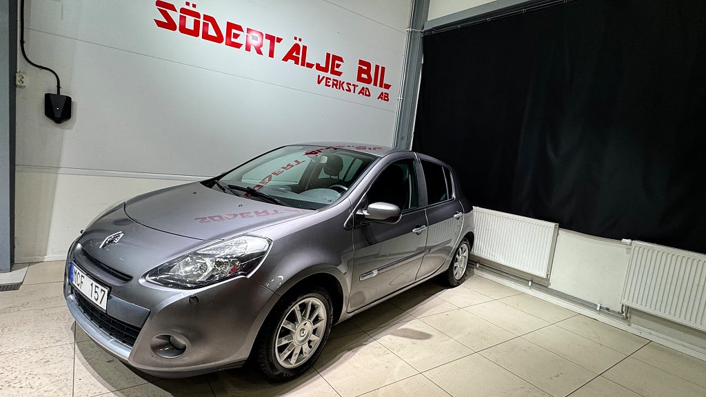 Renault Clio 5dr Halvkombi 1.6 Automat