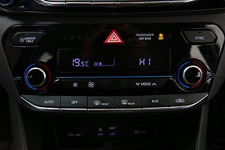 Halvkombi Hyundai IONIQ 20 av 23