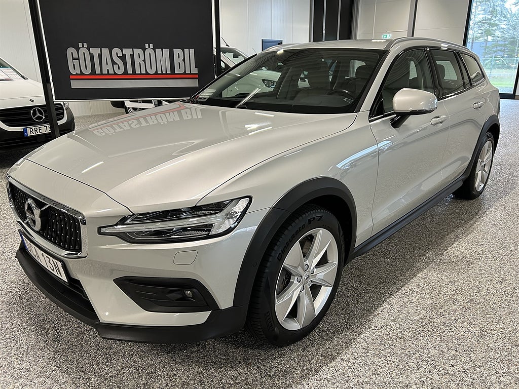 Volvo V60 Cross Country D4 AWD/Läder sport,drag,mm