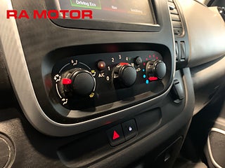 Transportbil - Skåp Nissan primastar 16 av 21