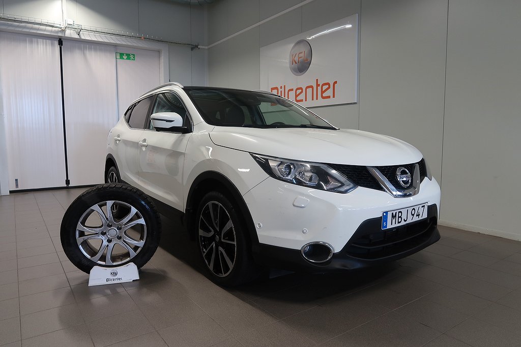 Nissan Qashqai 1.2 Tekna Aut-Kamera-Navi-Pano-SoV*NYSERVAD*