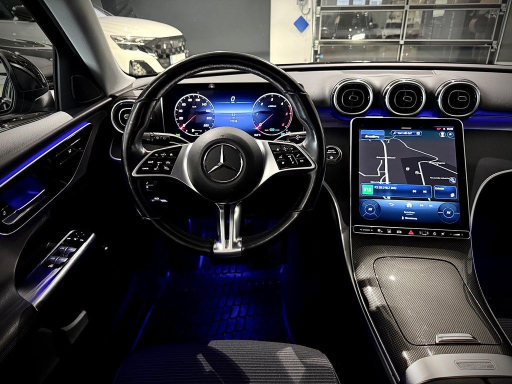 Mercedes-Benz C 220 d 4MATIC Avantgarde Värmare Drag Advancedpaket Plus - bild 4