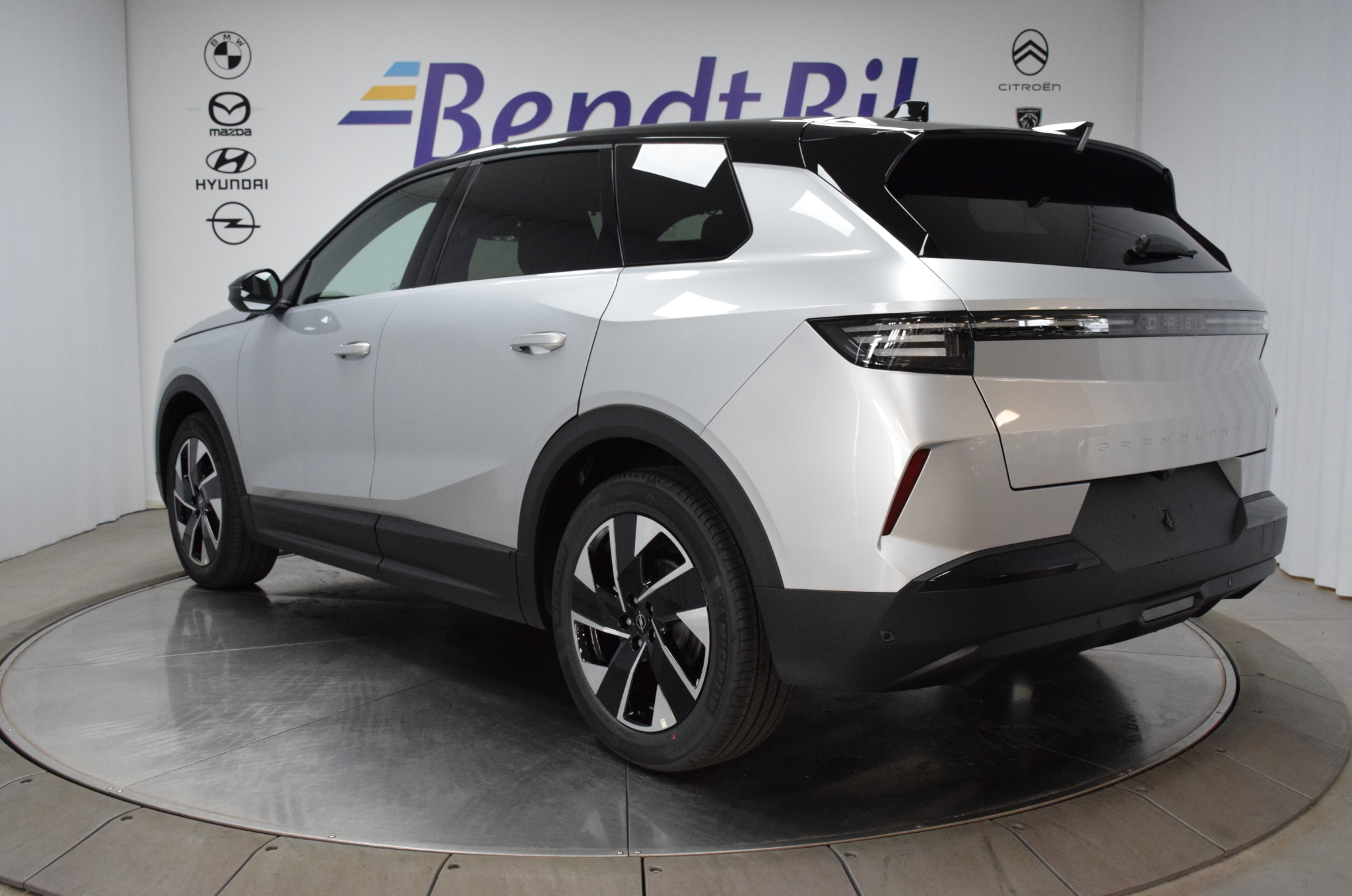 Opel Grandland GS Plug-in Hybrid 2026, bild 7/10