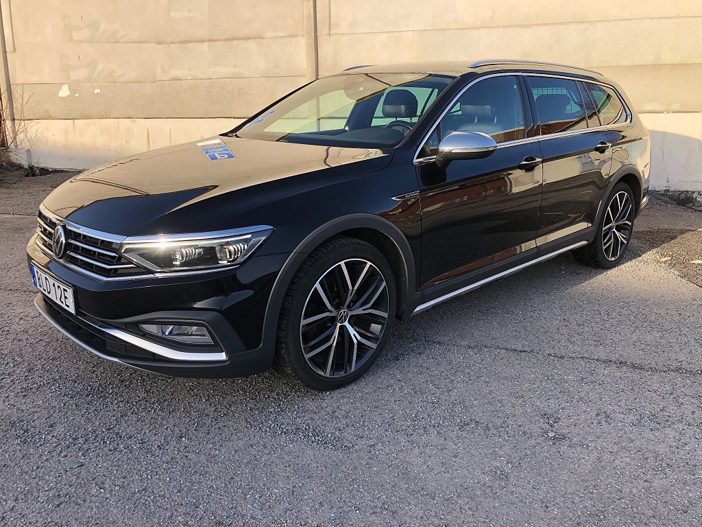 Volkswagen Passat  Alltrack 2.0 TDI 4M Cockpit Skinn Värmare Drag Moms