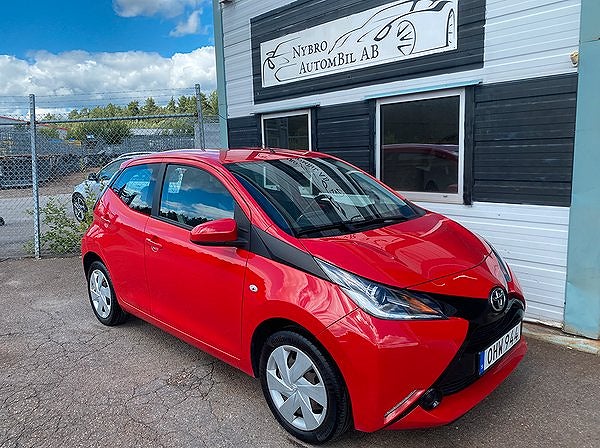 Toyota Aygo 5-dörrar 1.0 VVT-i X-PLAY Touch Euro 6
