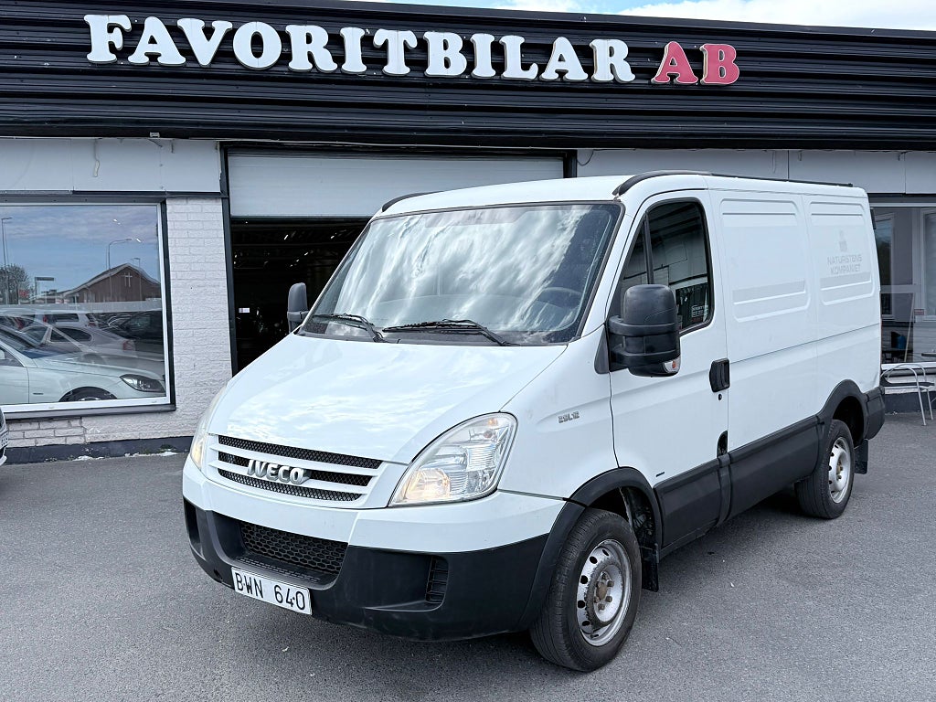 Iveco Daily 29L12 Skåpbil 2.3 HPI