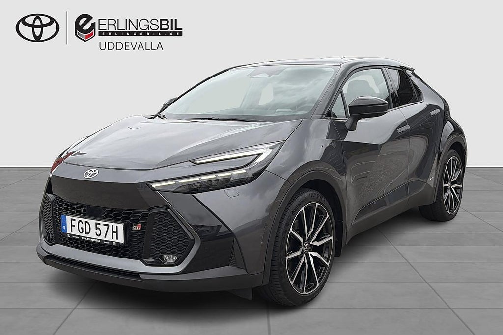 Toyota C-HR HYBRID AWD-i GR SPORT PREMIERE EDT / V-HJUL / 1-ÄGARE