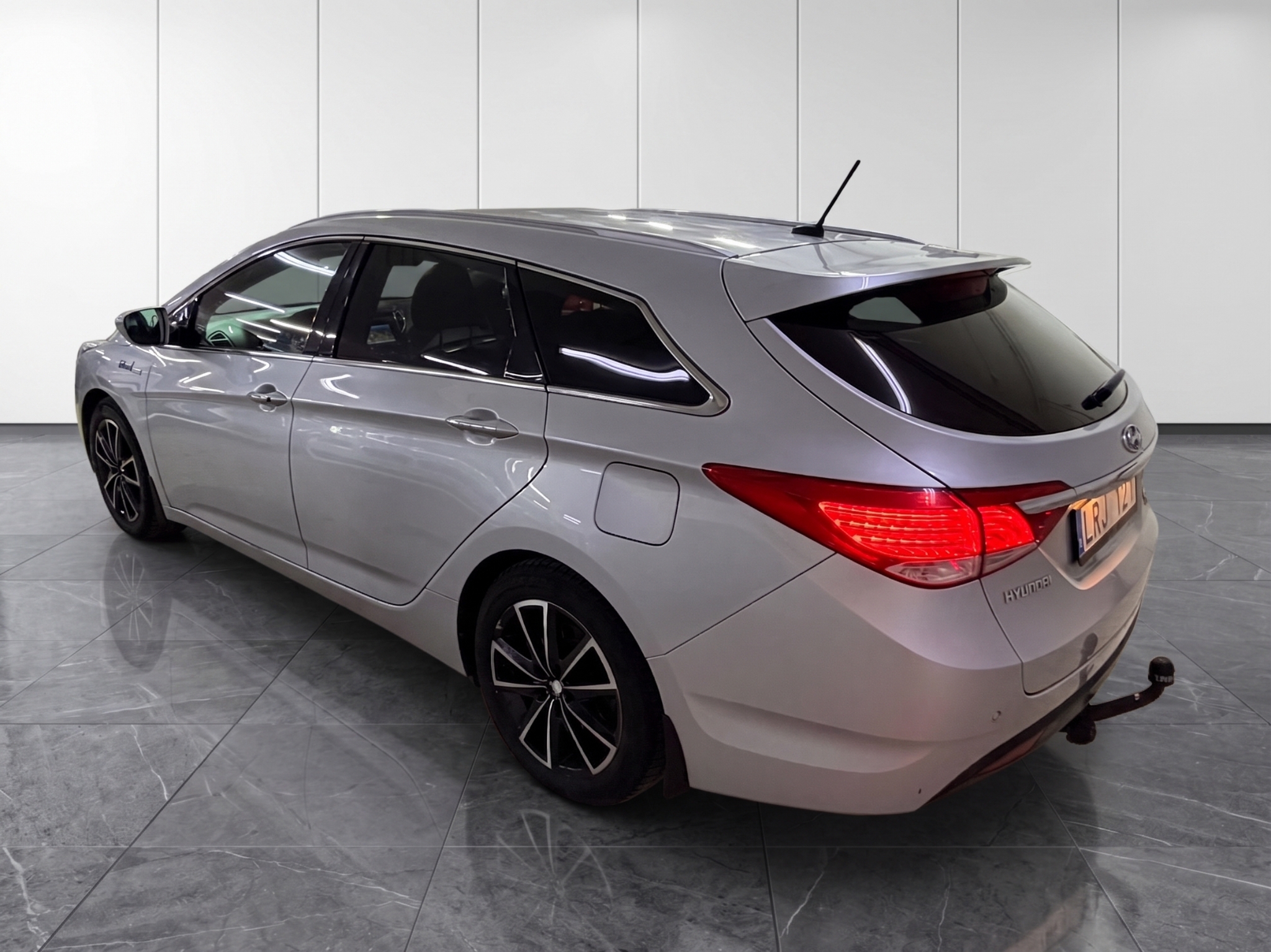 Hyundai i40 2013, bild 5/39
