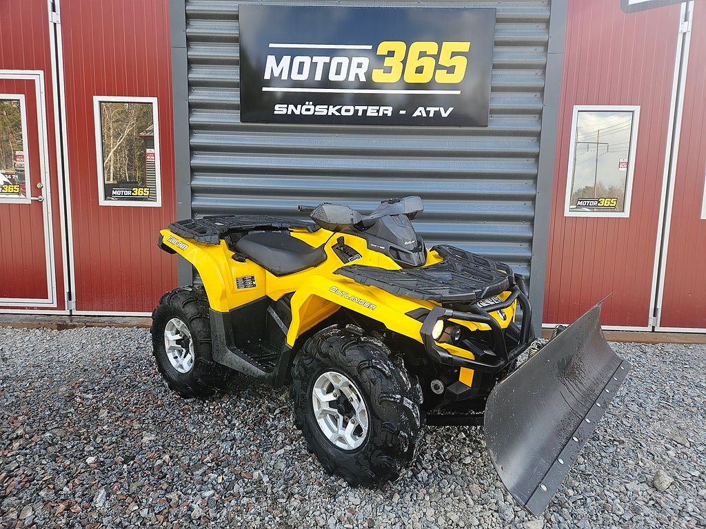 Can-Am OUTLANDER 500 • RÄNTA 0,95% • 899:-/MÅN • KÖP ONLINE 