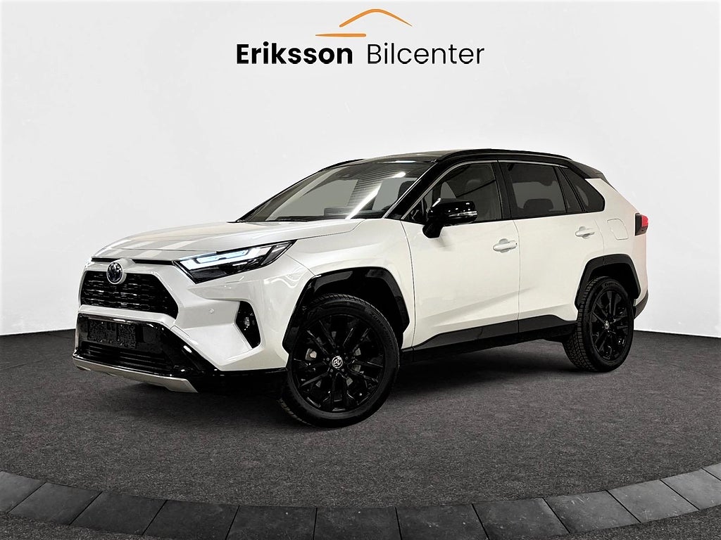 Toyota RAV4 Hybrid AWD-i E-CVT 222hk Pano/Navi/360°/JBL/Blis/Eu-6