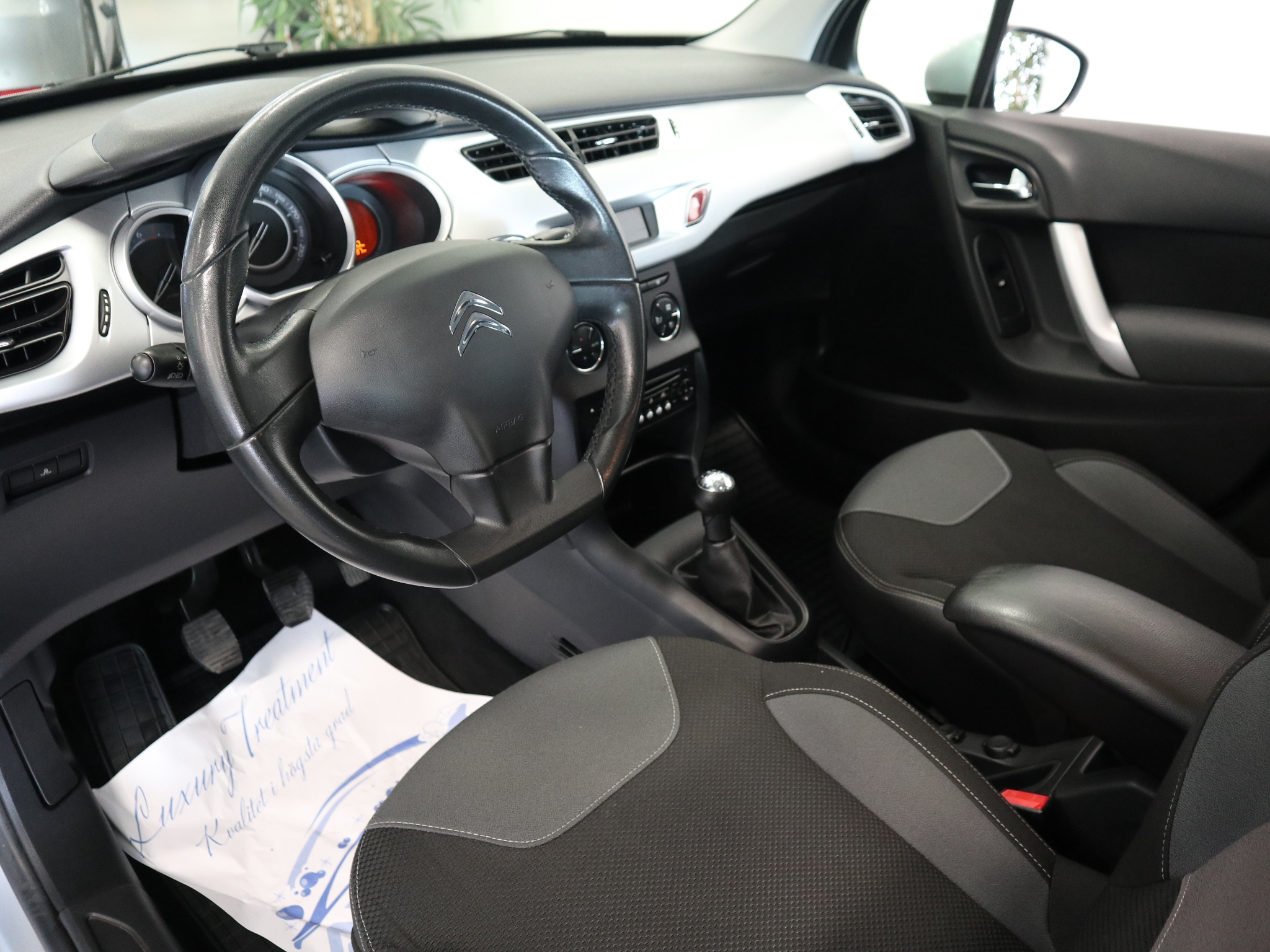 Citroen C3 2013, bild 6/37