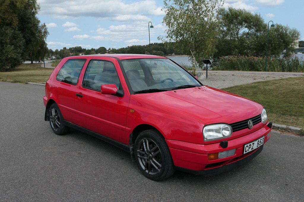 Volkswagen Golf 3-dörrar 1.8 GL Lågmilad