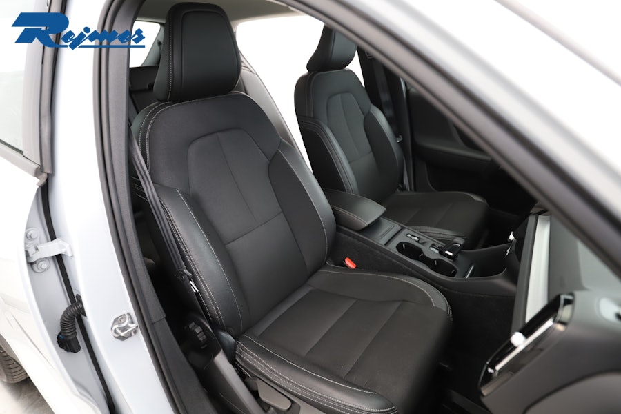 Volvo XC40 2020, bild 7/57