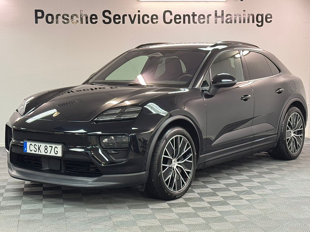 Porsche Macan 4
