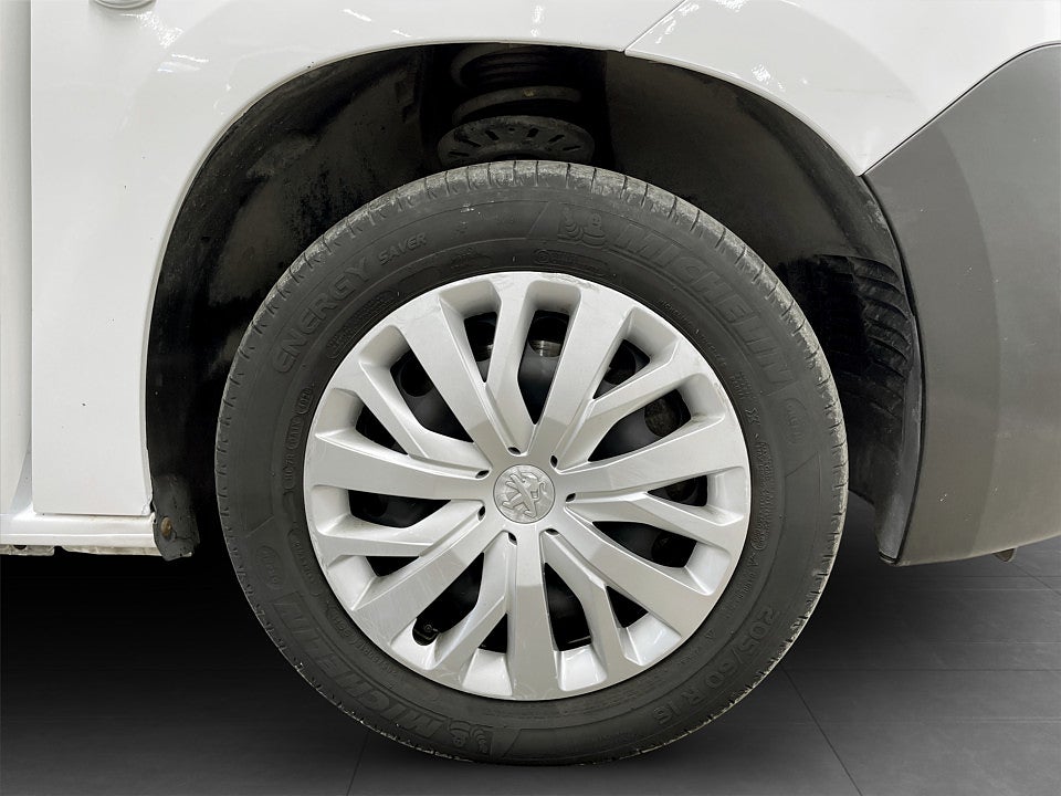 Bild på Peugeot Partner PRO+ 1.5 BHDi 130hk Aut L2 DRAG B-KAMERA 